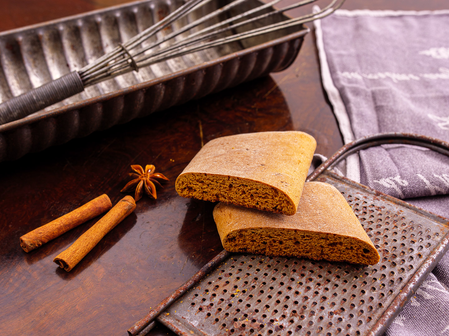 Gingerbread for grating